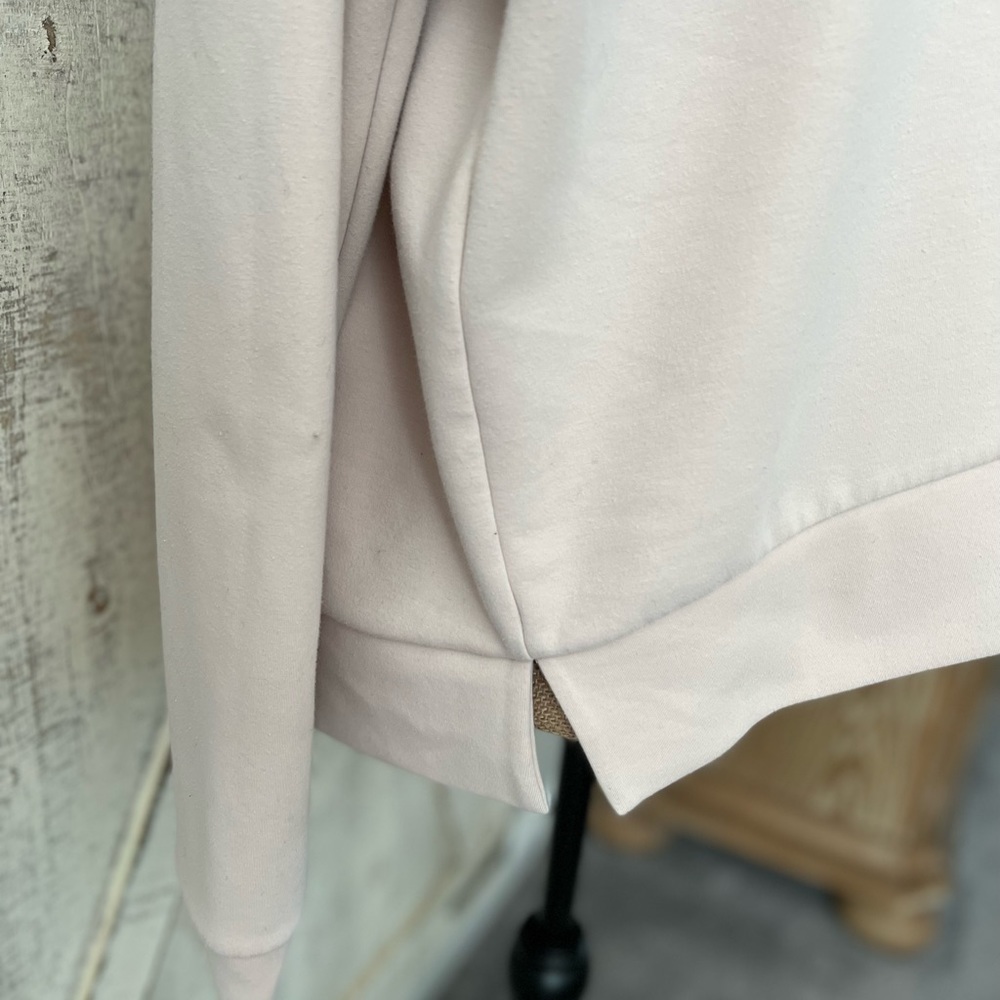 Athleta Women's Pink Sweatshirt - Picture 4 of 6